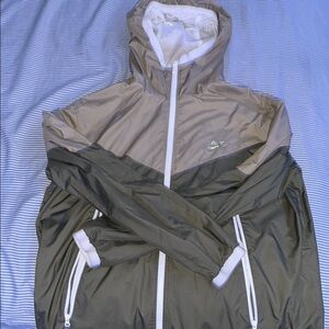 Nike Green and Tan Windbreaker Jacket Lightweight Athletic